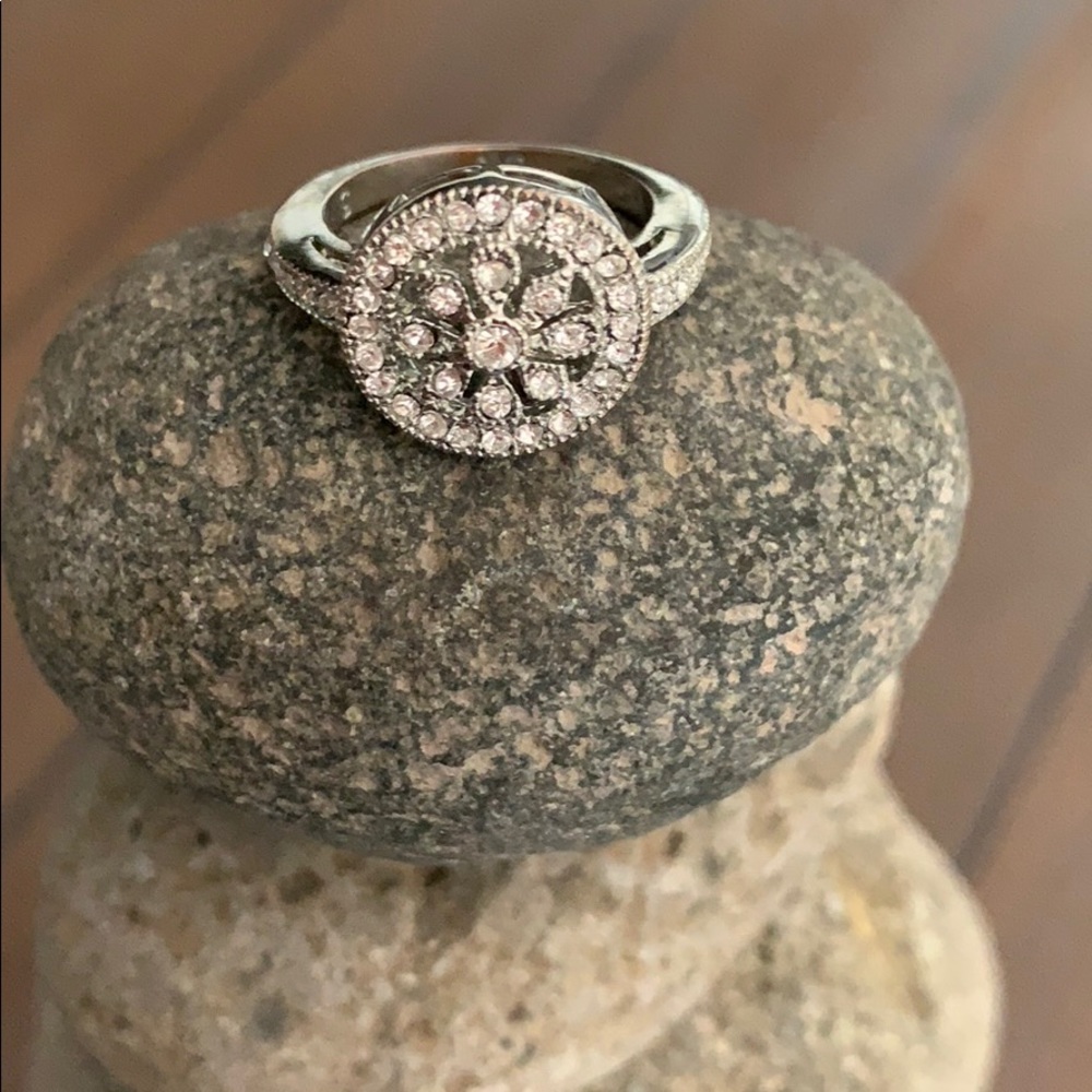 Banana Republic Silver & Crystal Cocktail Ring.